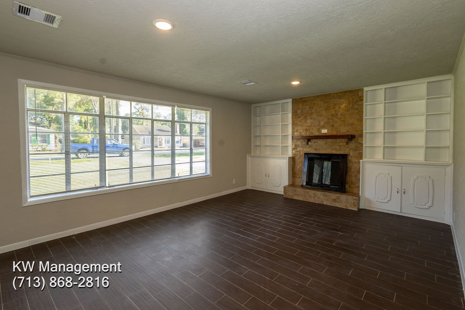 Beaumont House: 2420 Louisiana St.