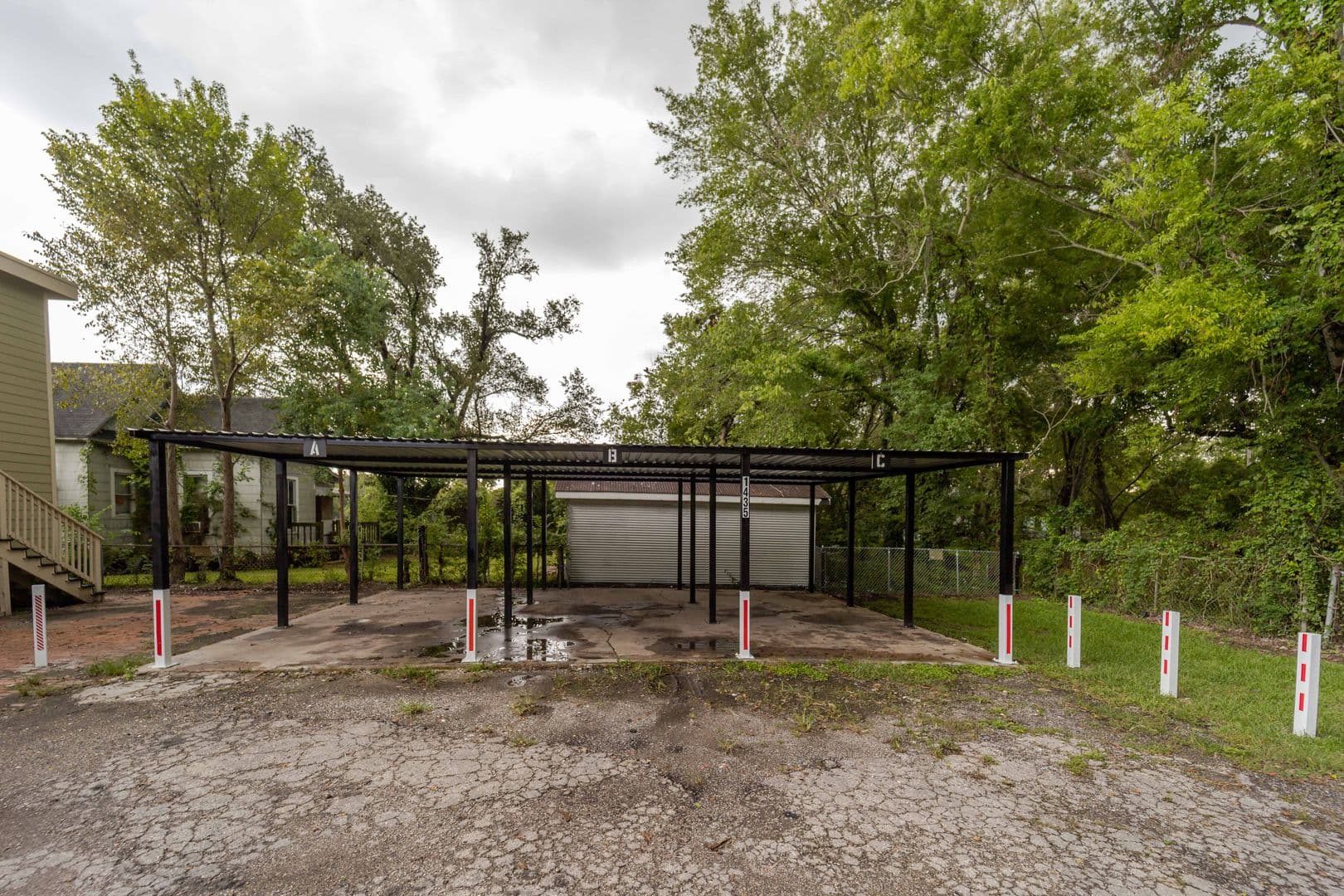 Beaumont Apartment: 1435 Magnolia