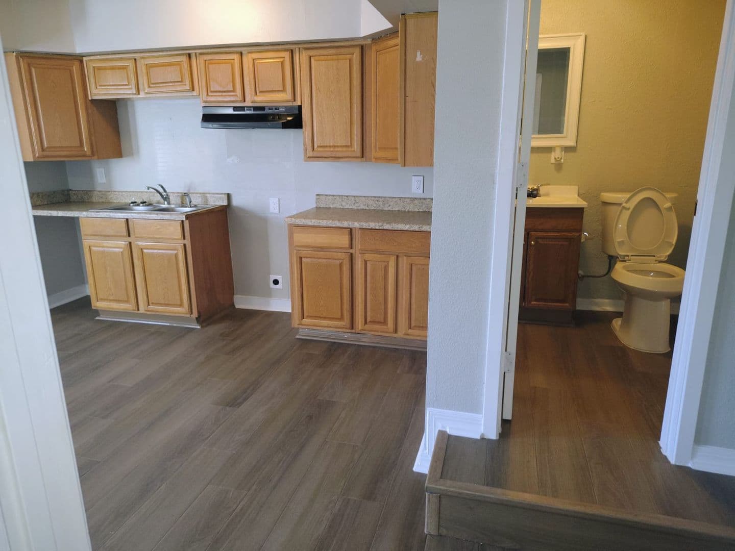 Beaumont Apartment: 1525 Amelia St