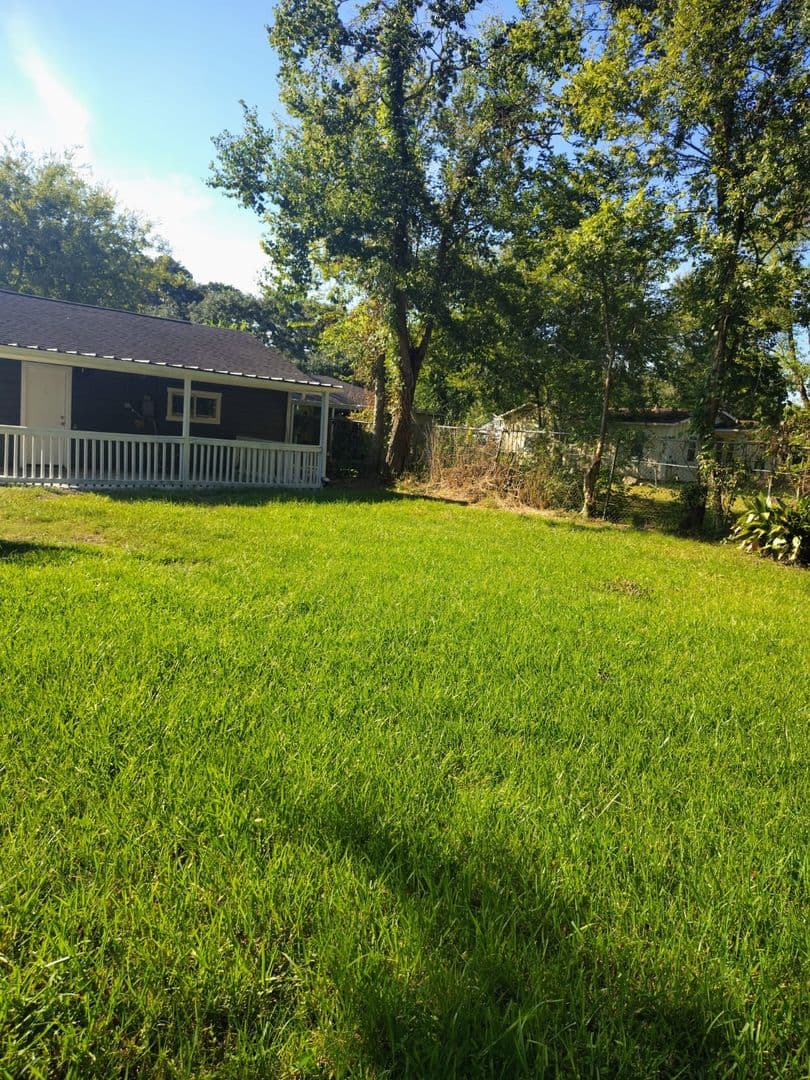 Beaumont Apartment: 1525 Amelia St