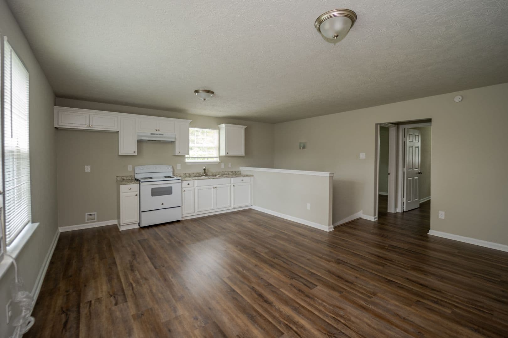 Beaumont Apartment: 1435 Magnolia