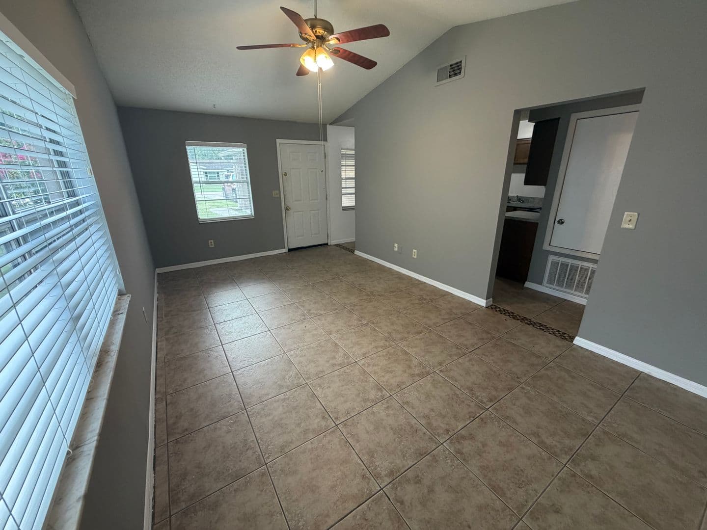 Sanford House: 2415 South Cedar Avenue