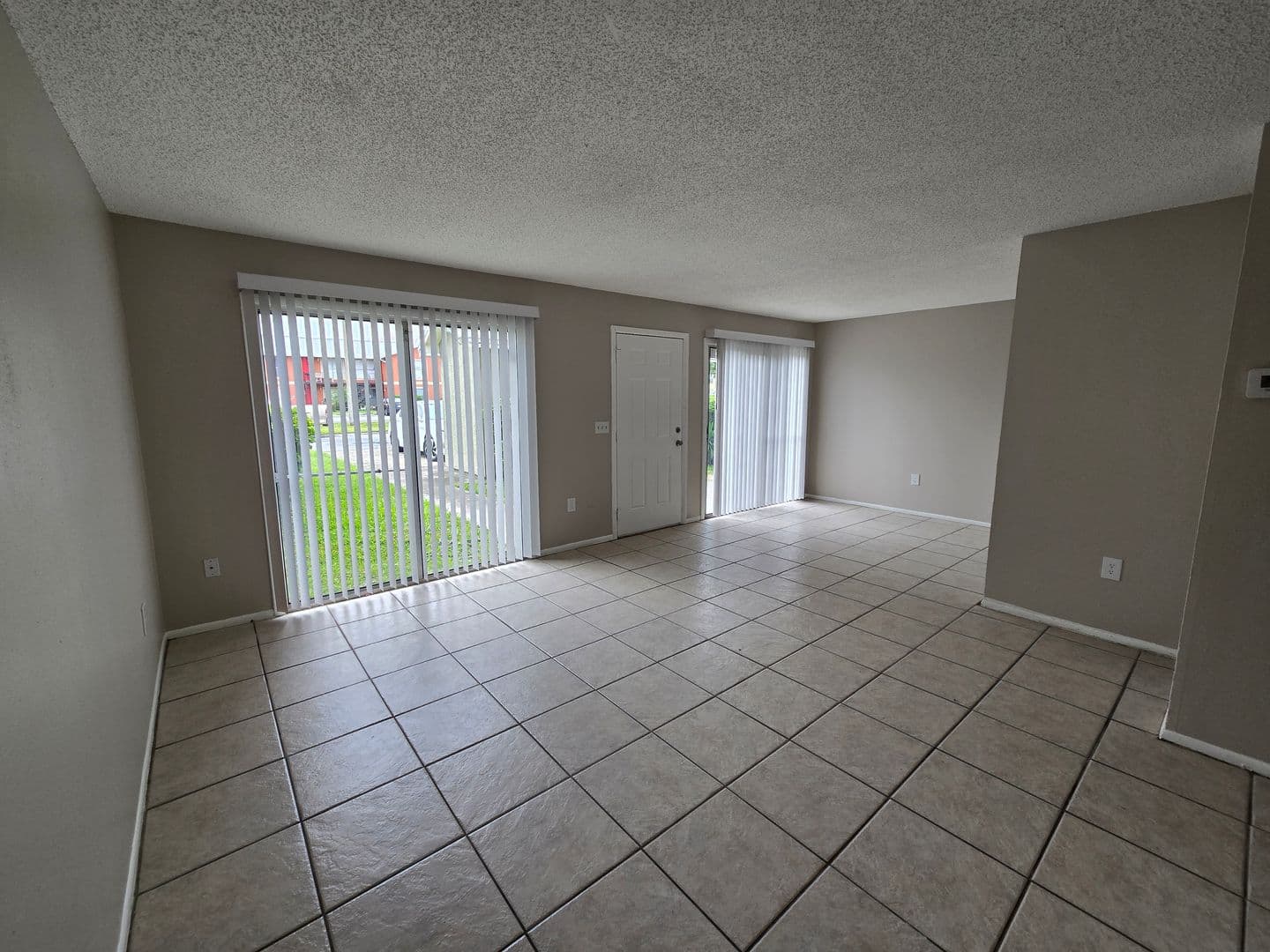 Orlando Townhome: 1810 Caralee Blvd.