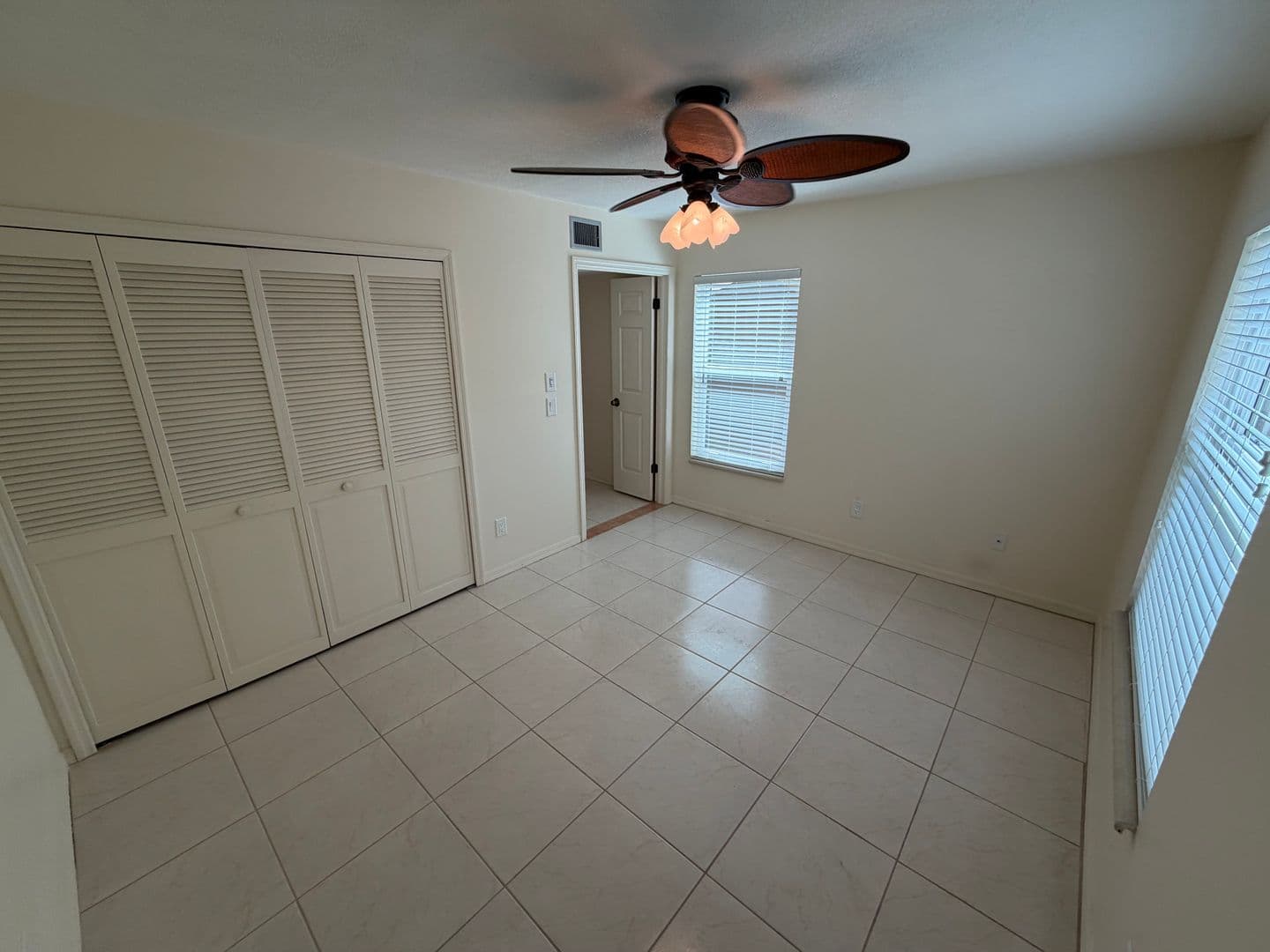 Orlando House: 1117 Salerno Court