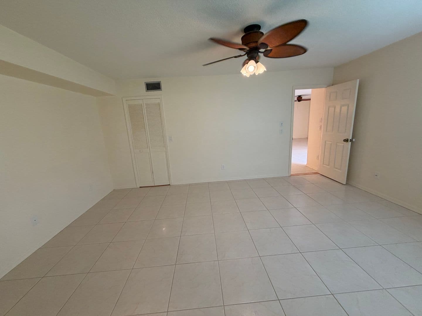 Orlando House: 1117 Salerno Court