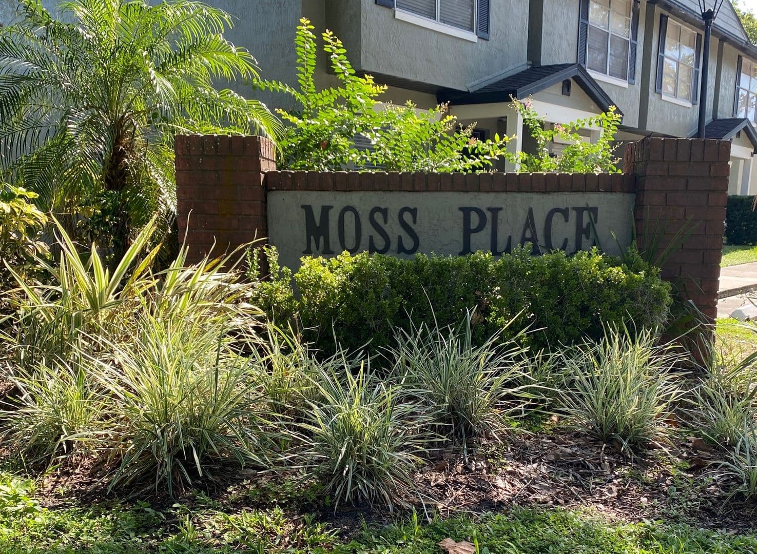 Winter Springs Townhome: 130 Rhoden Lane