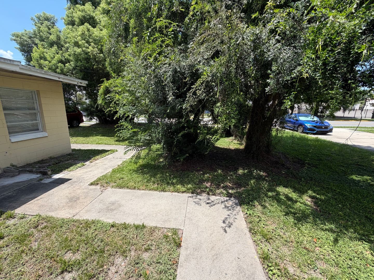 Orlando House: 2107 S. Mills Avenue