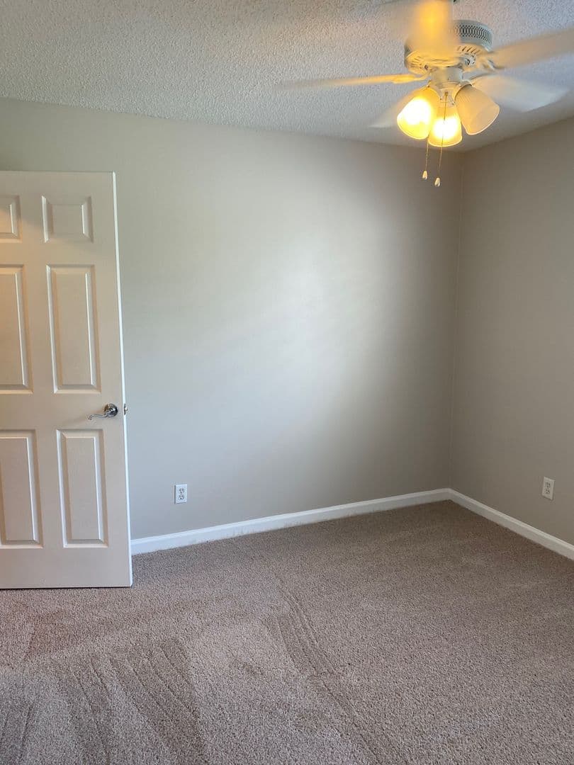 Winter Springs Townhome: 130 Rhoden Lane