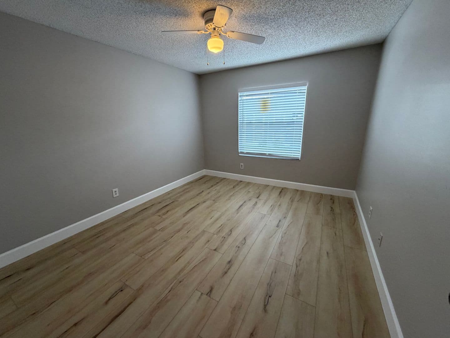 Orlando House: 4160 Pershing Pointe Place