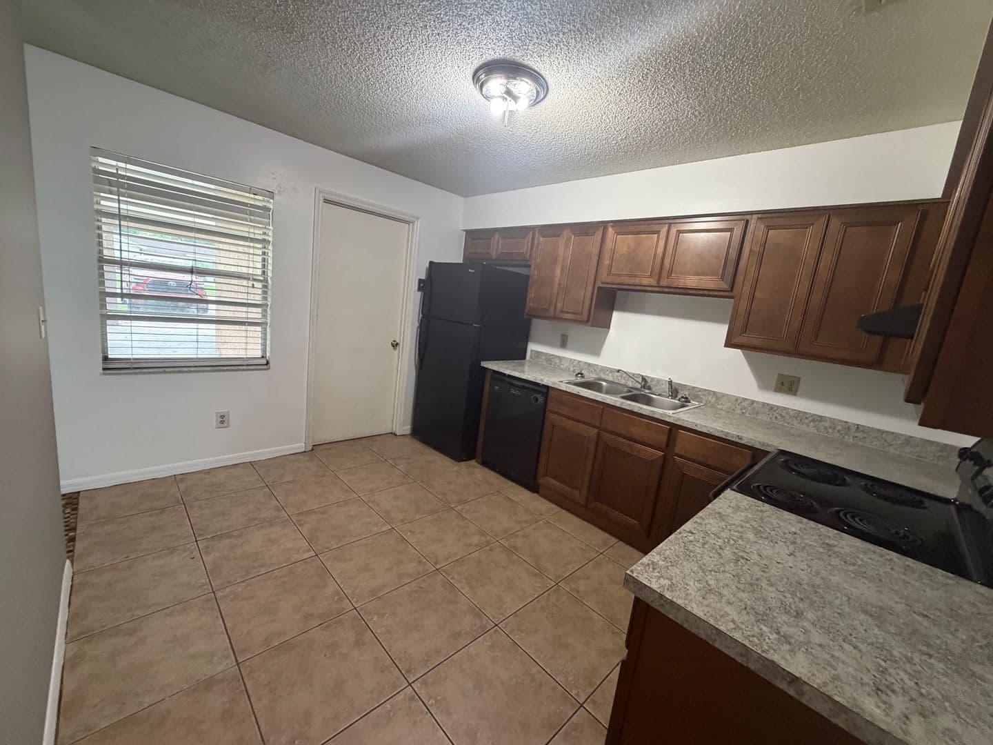 Sanford House: 2415 South Cedar Avenue