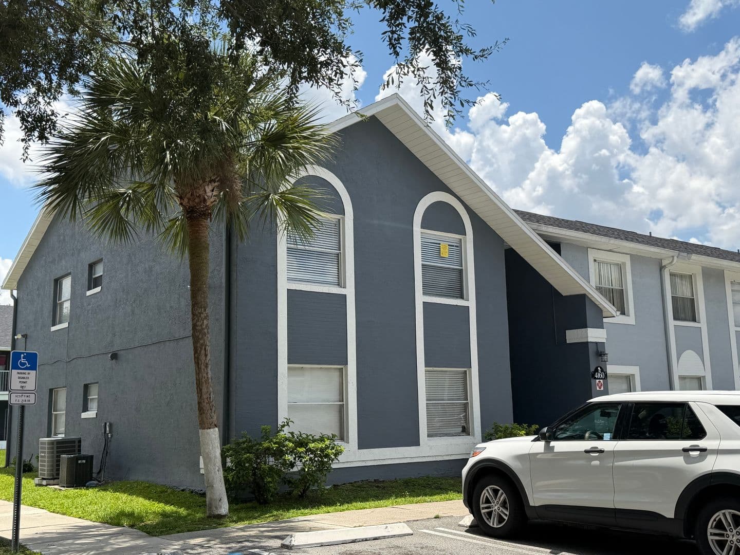 Orlando House: 4160 Pershing Pointe Place