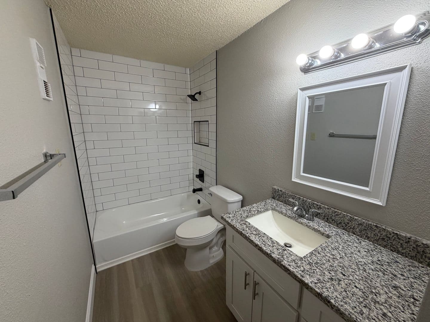 Casselberry House: 3716 Idlebrook Circle