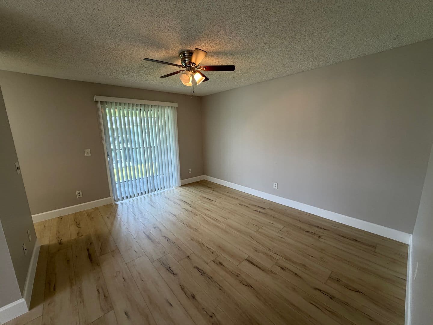 Orlando House: 4160 Pershing Pointe Place