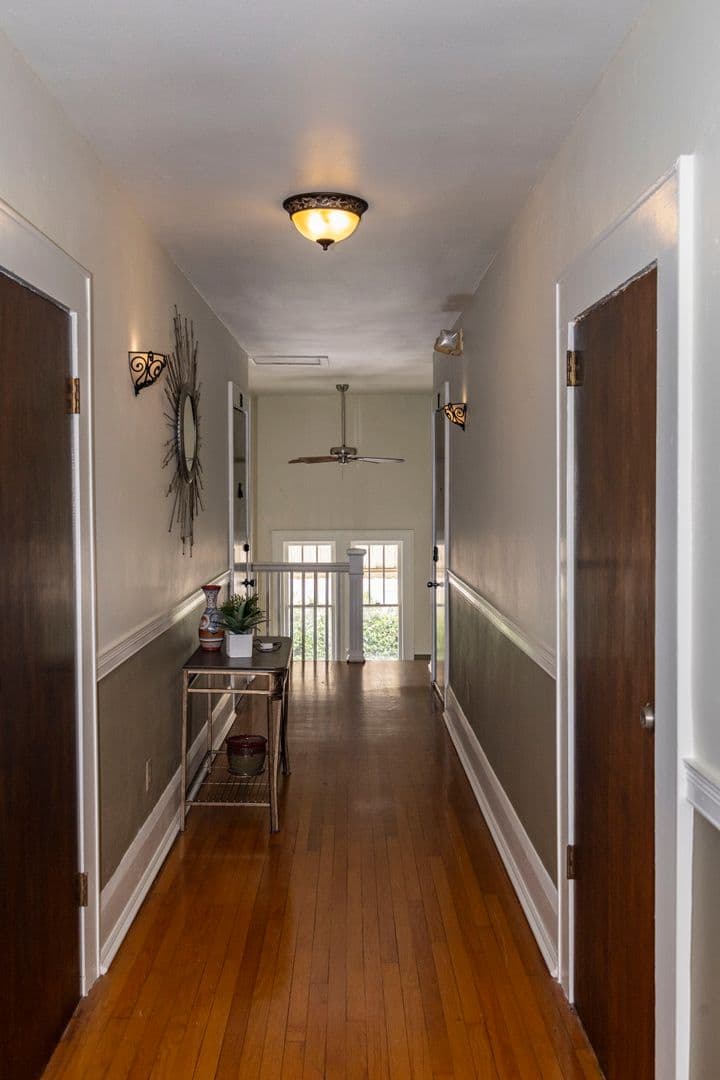 Orlando Condo: 613 E Ridgewood St unit 5