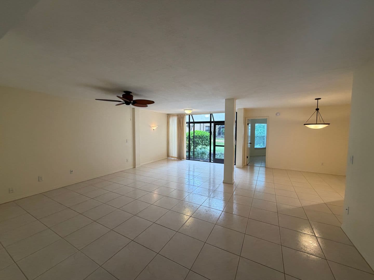 Orlando House: 1117 Salerno Court