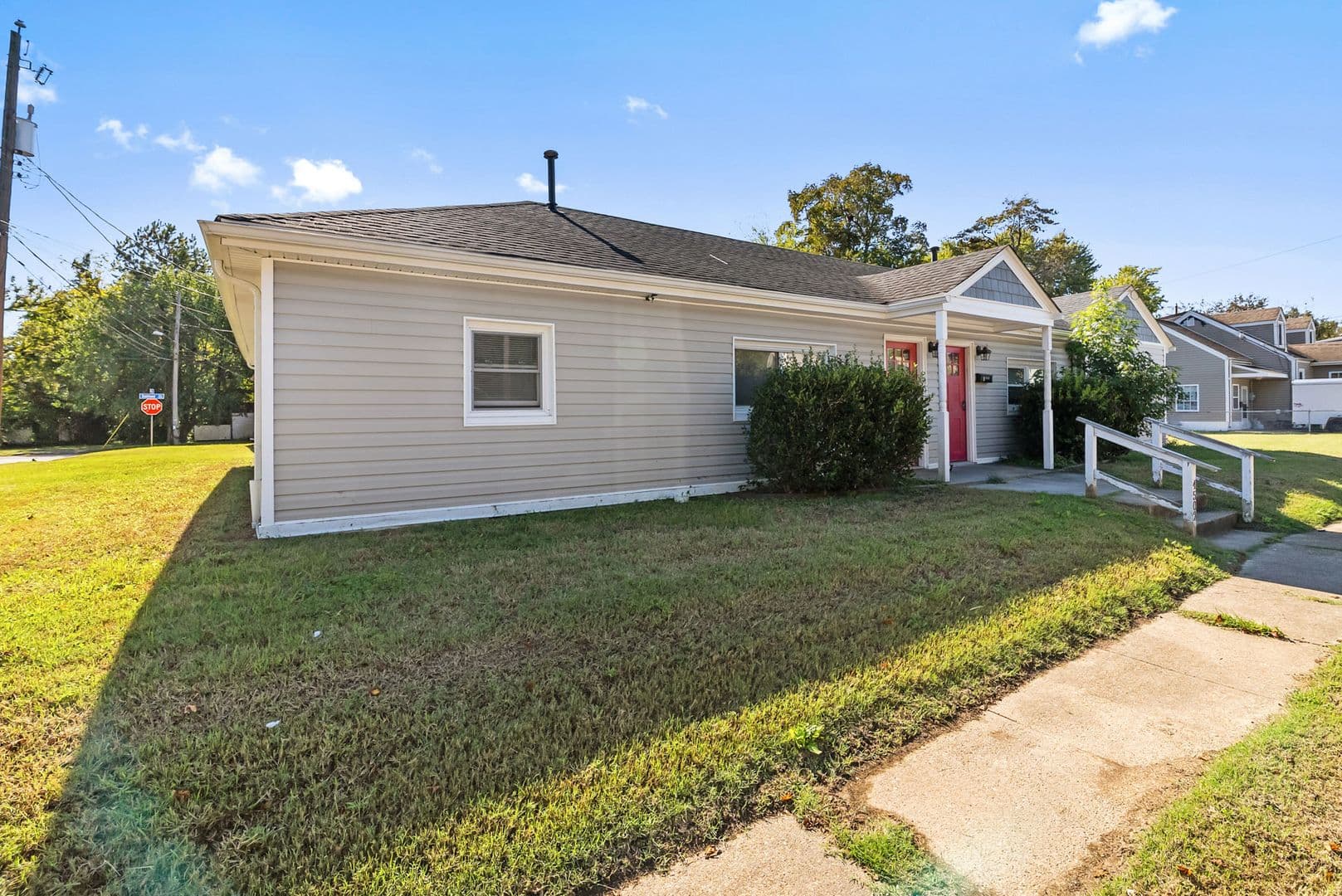 Norfolk House: 4502 Bankhead Ave