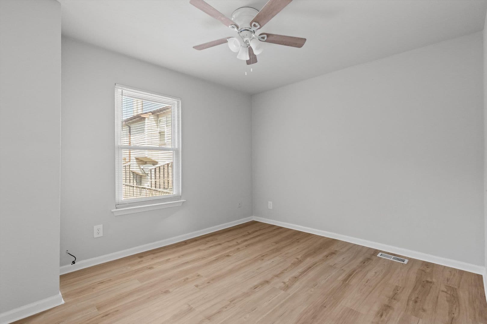 Norfolk Condo: 225 A View Ave, #202