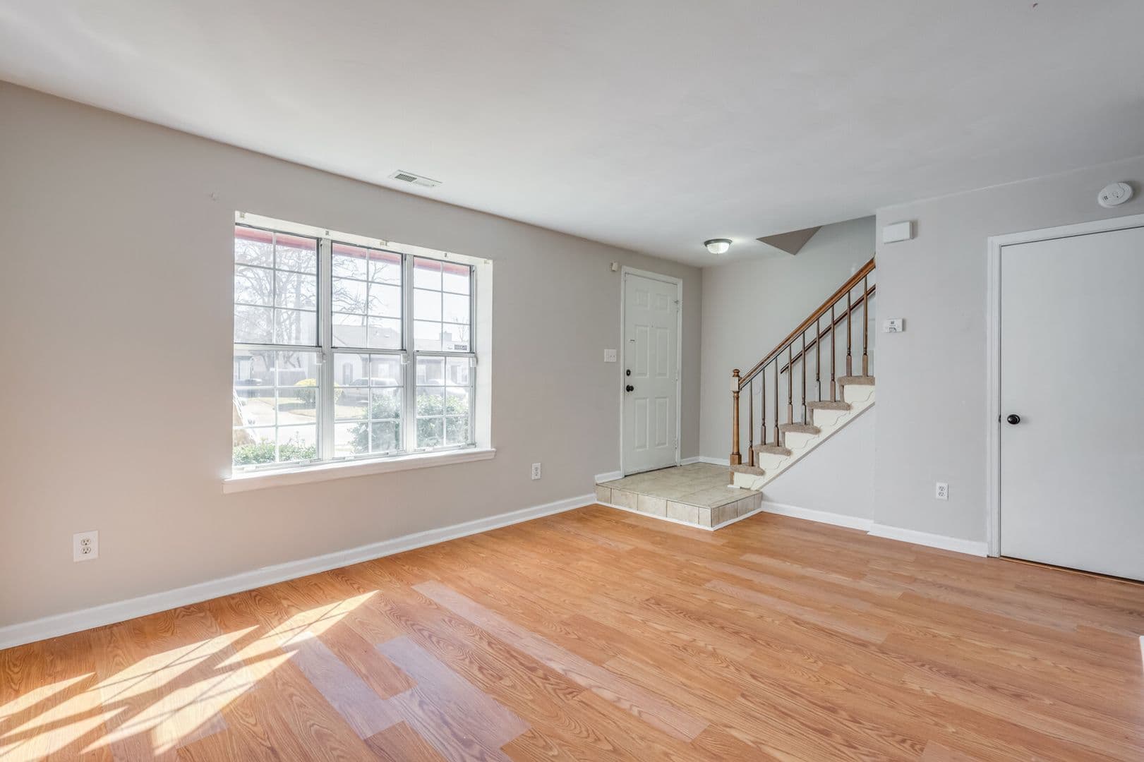 Virginia Beach Townhome: 436 Peregrine St