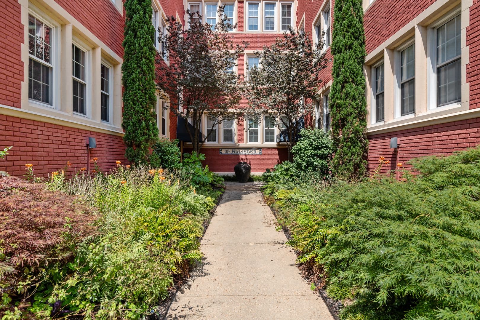 Norfolk Condo: 1008 Westover Avenue
