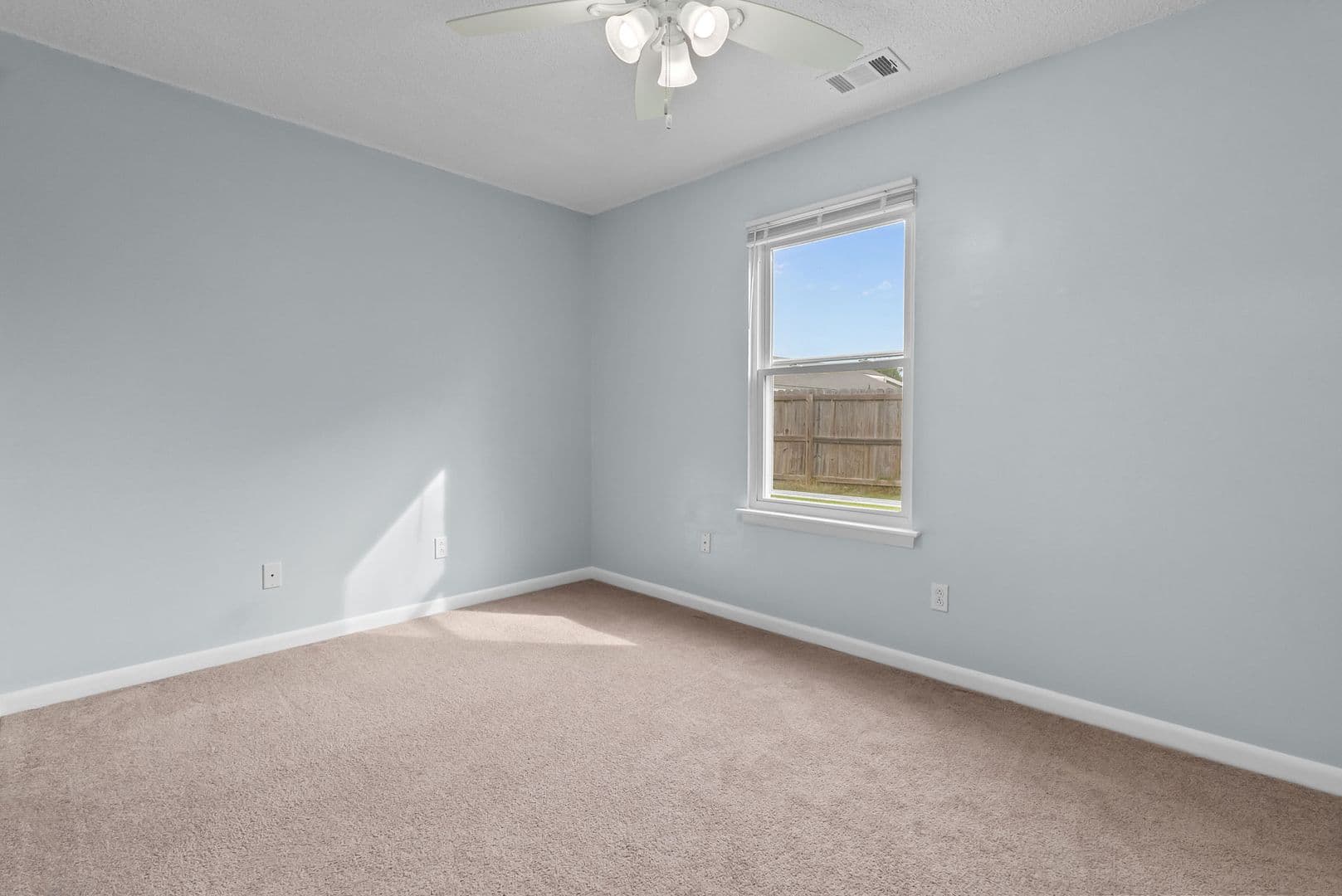 Virginia Beach House: 1212 Ferndale Ct