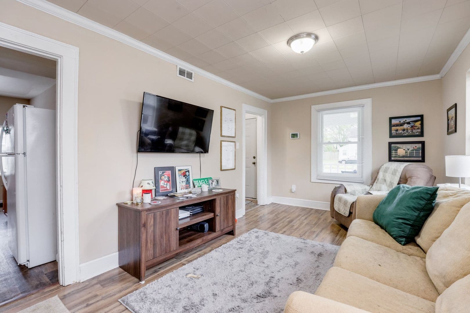 Portsmouth House: 23 Afton Pkwy