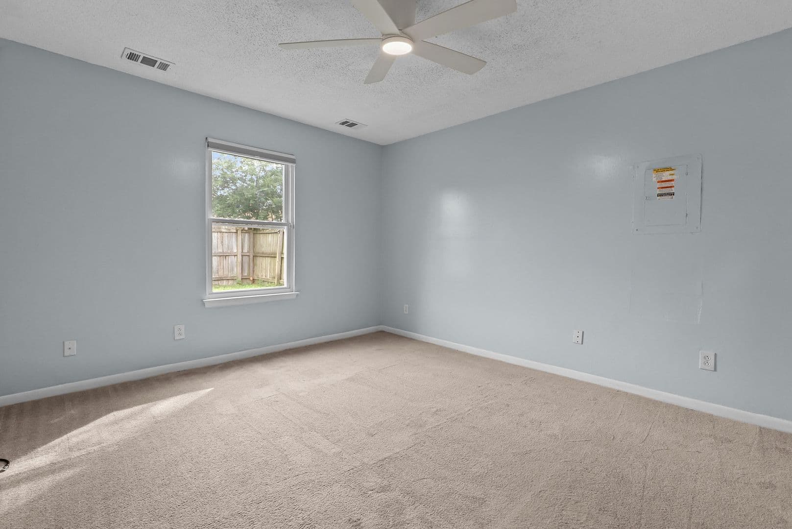 Virginia Beach House: 1212 Ferndale Ct