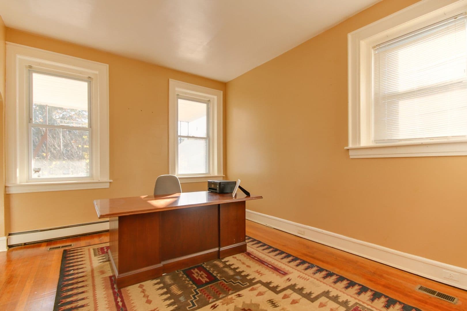 Norfolk Apartment: 3901 Newport Avenue