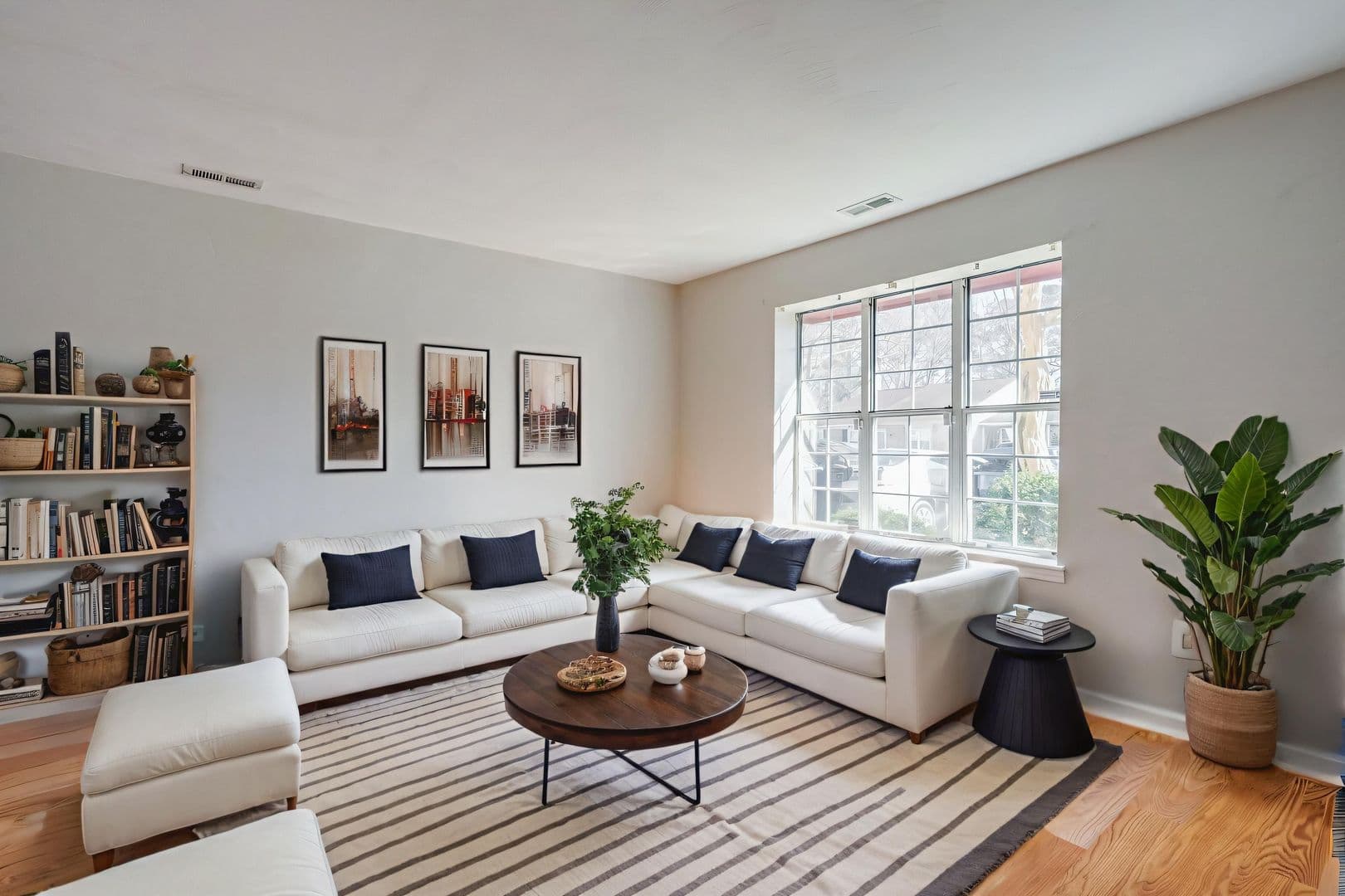 Virginia Beach Townhome: 436 Peregrine St