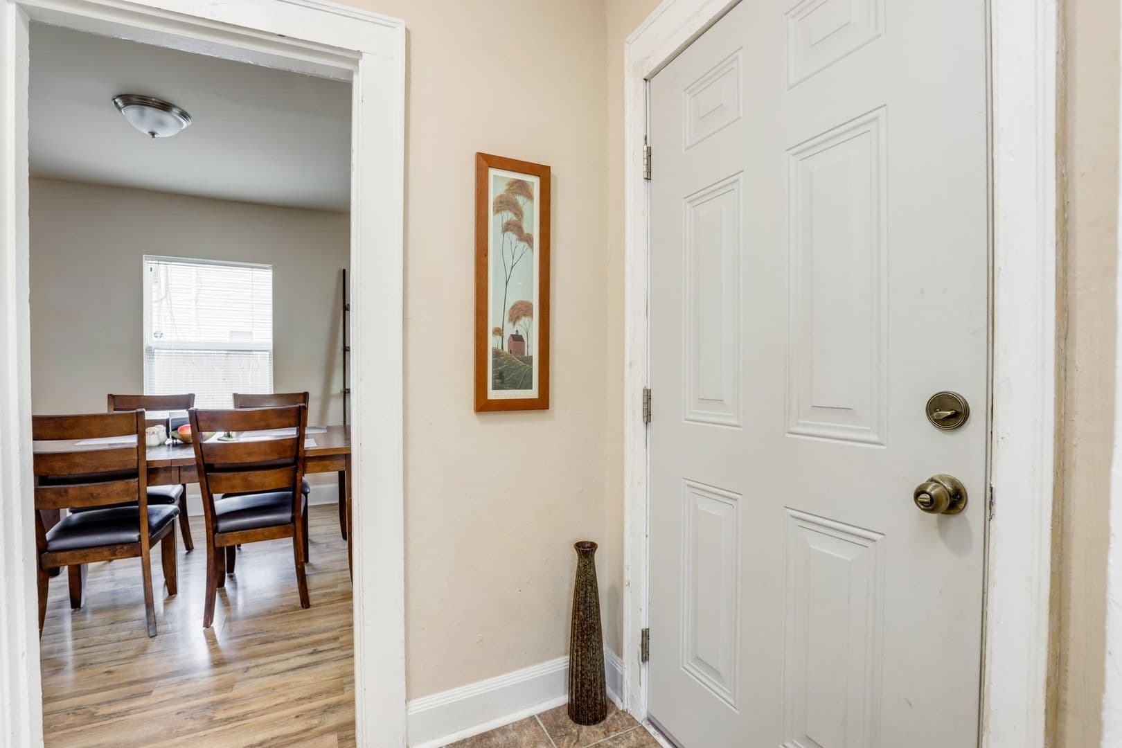 Portsmouth House: 23 Afton Pkwy