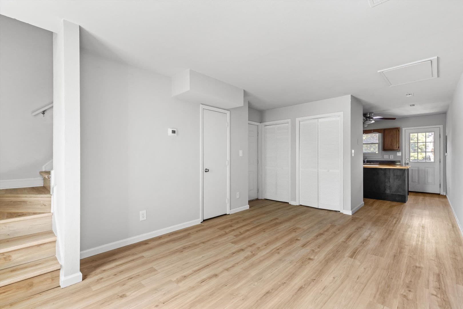 Norfolk Condo: 225 A View Ave, #202