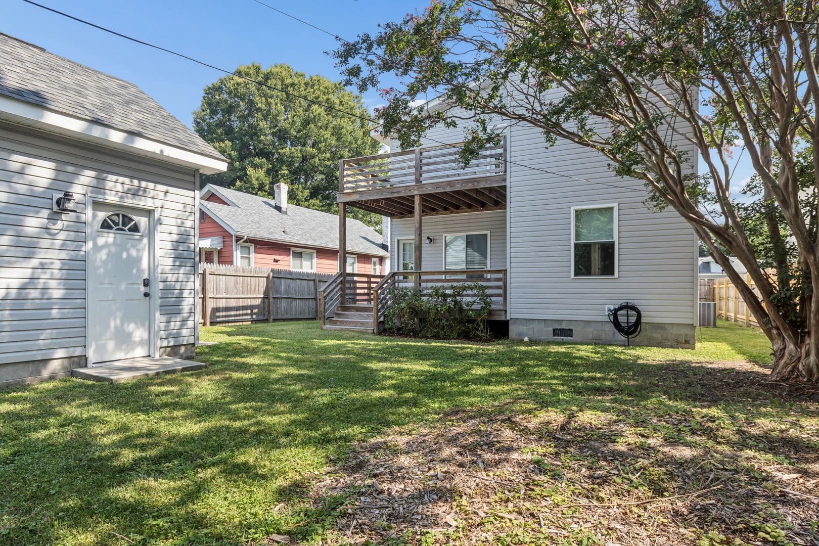 Hampton House: 317 Cottonwood Ave