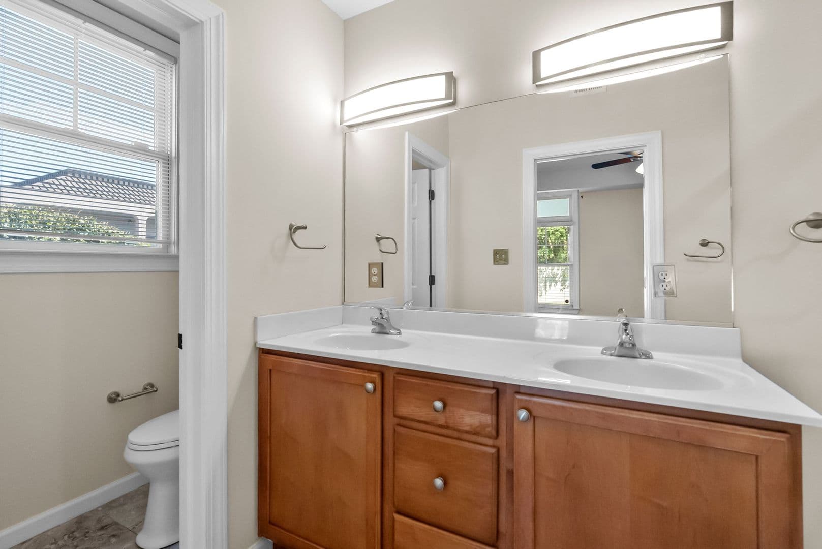 Norfolk Condo: 1405 Dure Road