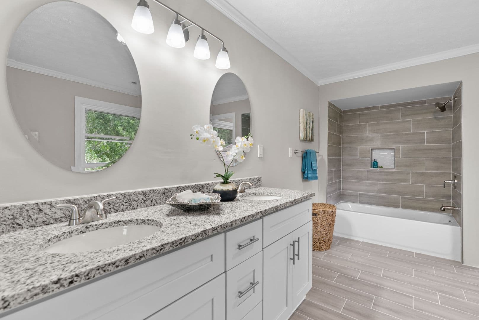 Poquoson House: 9 Rhodelia Ln