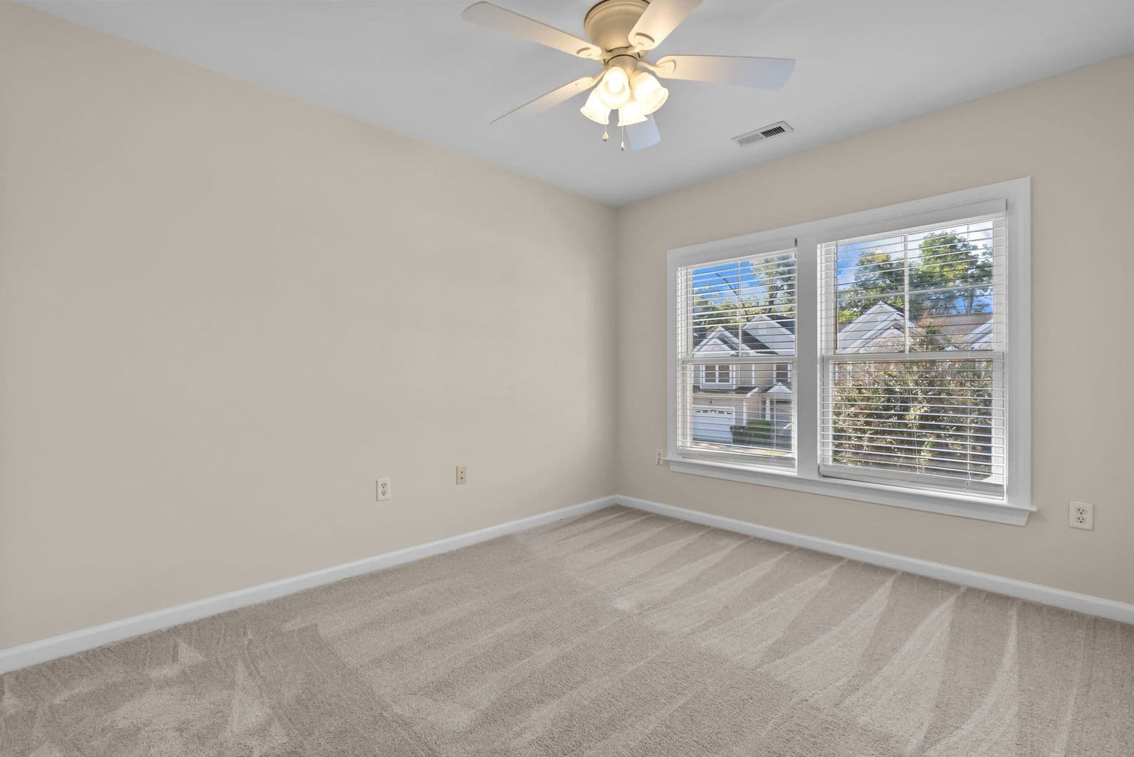 Norfolk Condo: 1405 Dure Road