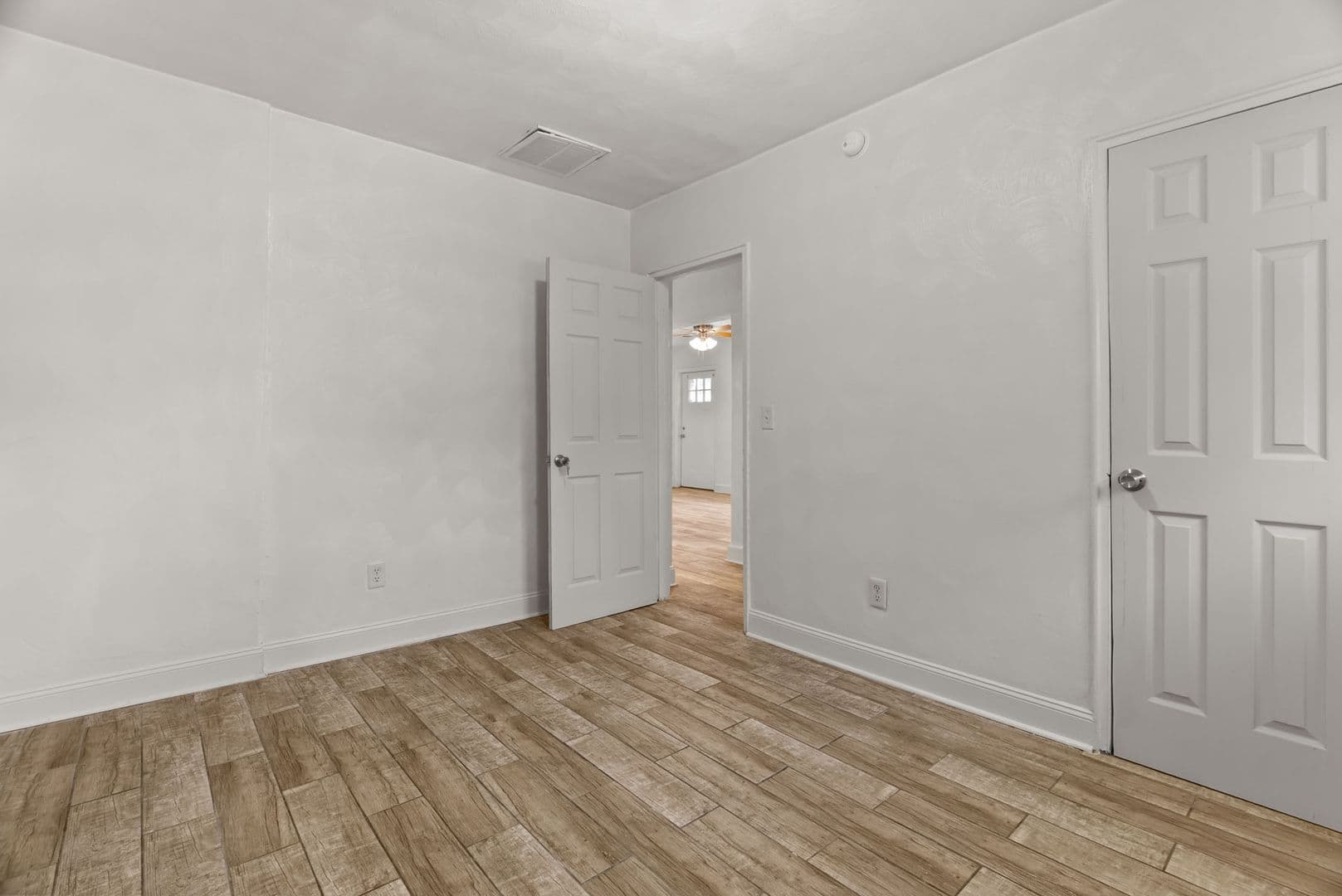 Norfolk House: 4502 Bankhead Ave