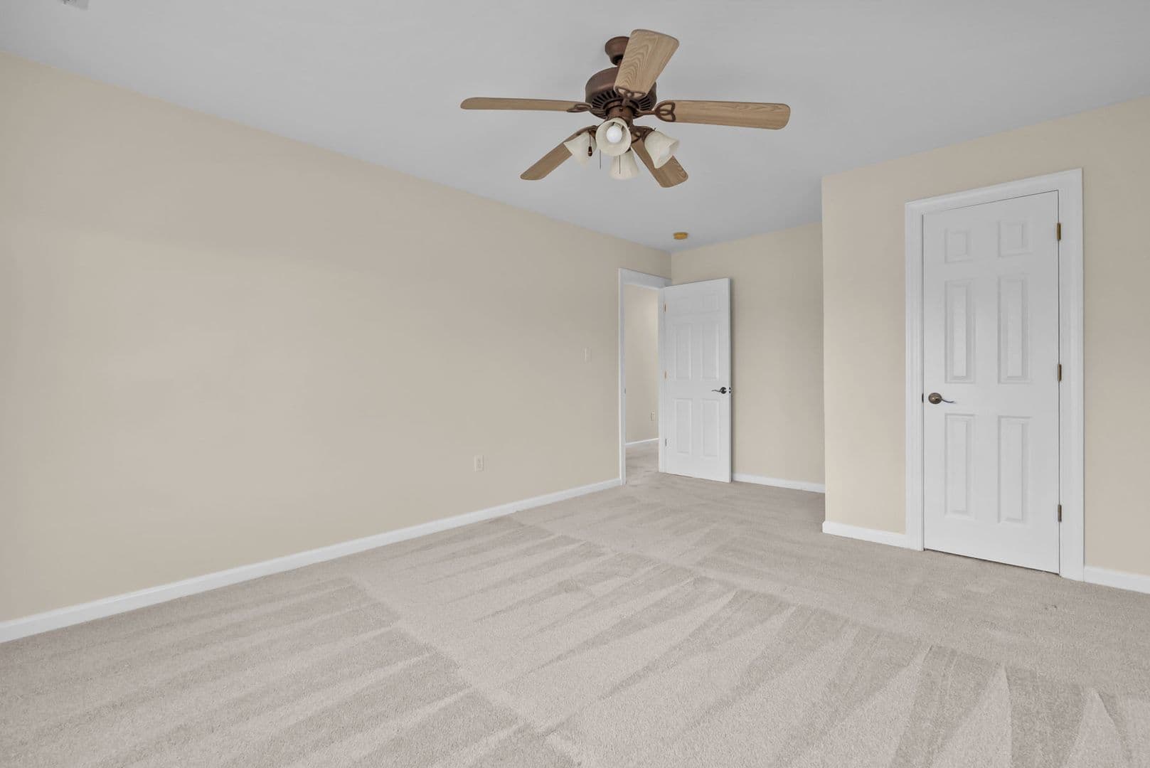 Norfolk Condo: 1405 Dure Road