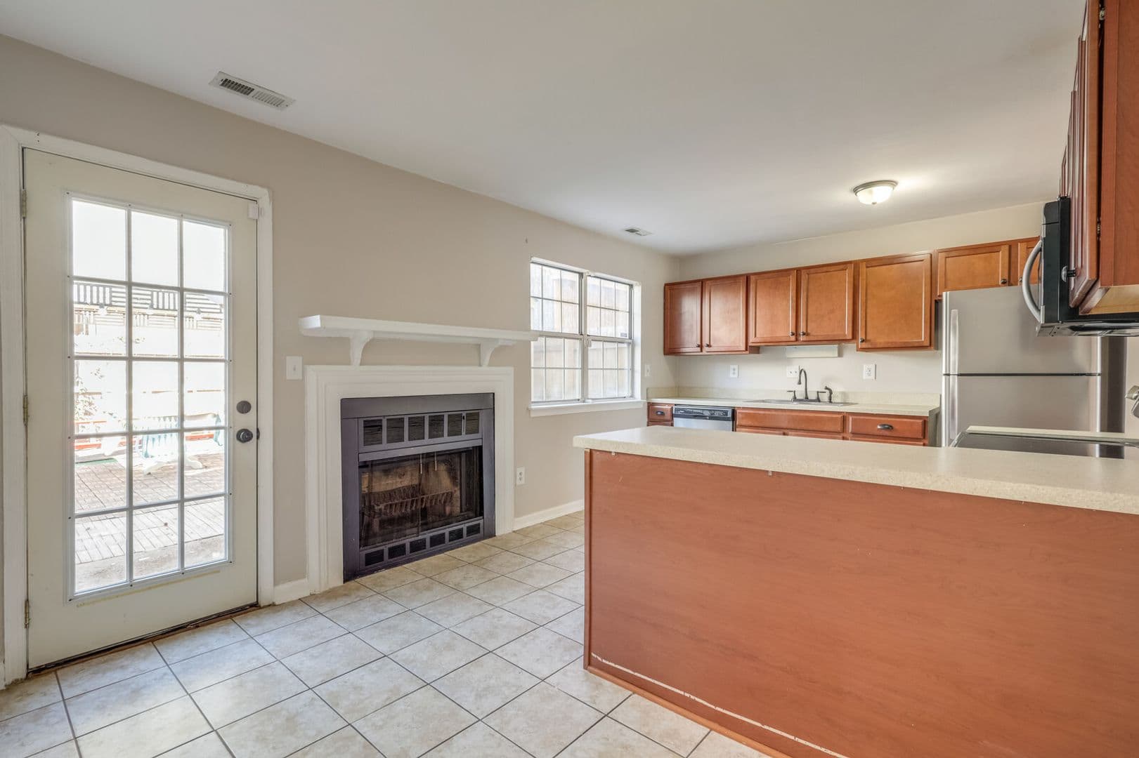 Virginia Beach Townhome: 436 Peregrine St