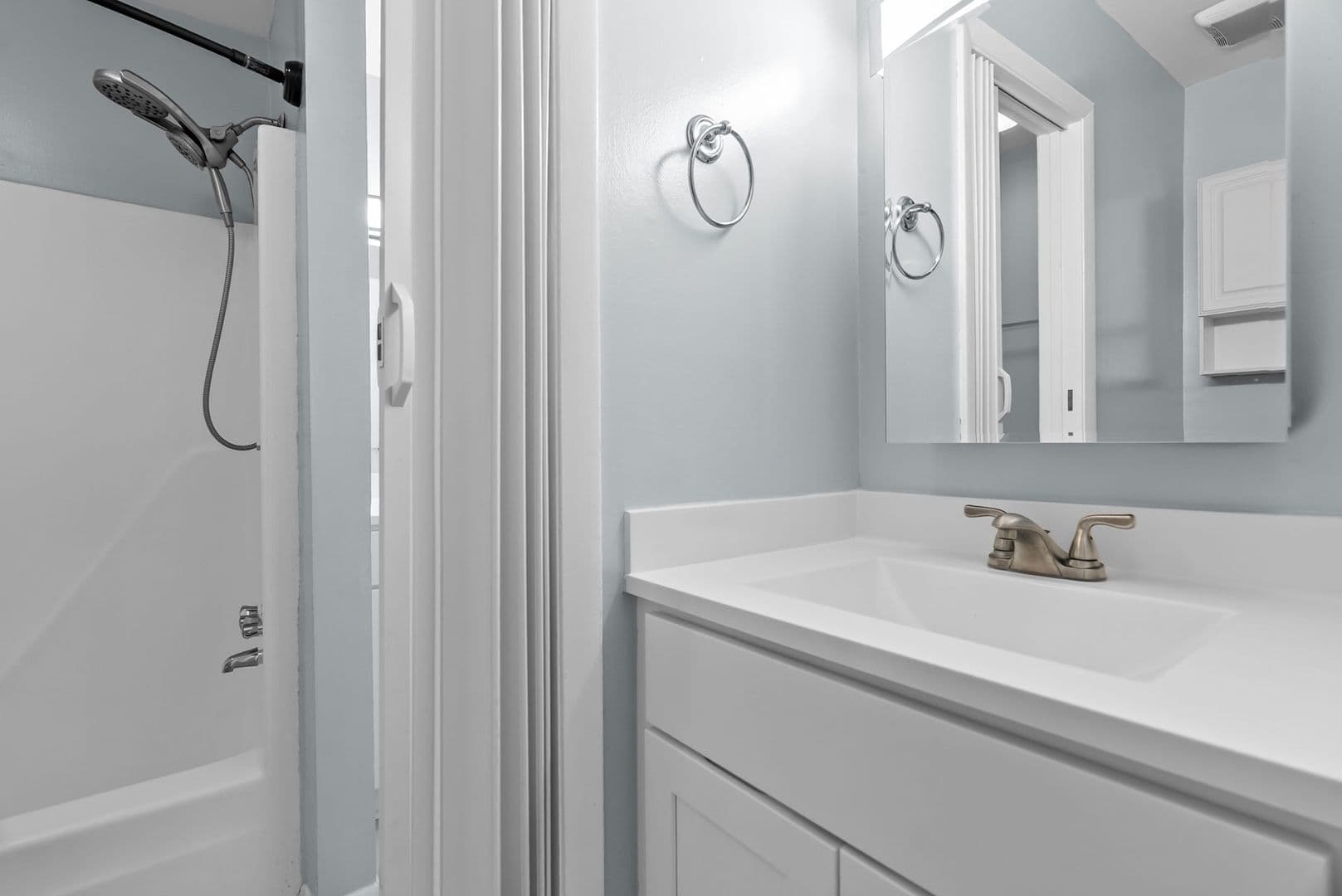 Virginia Beach House: 1212 Ferndale Ct