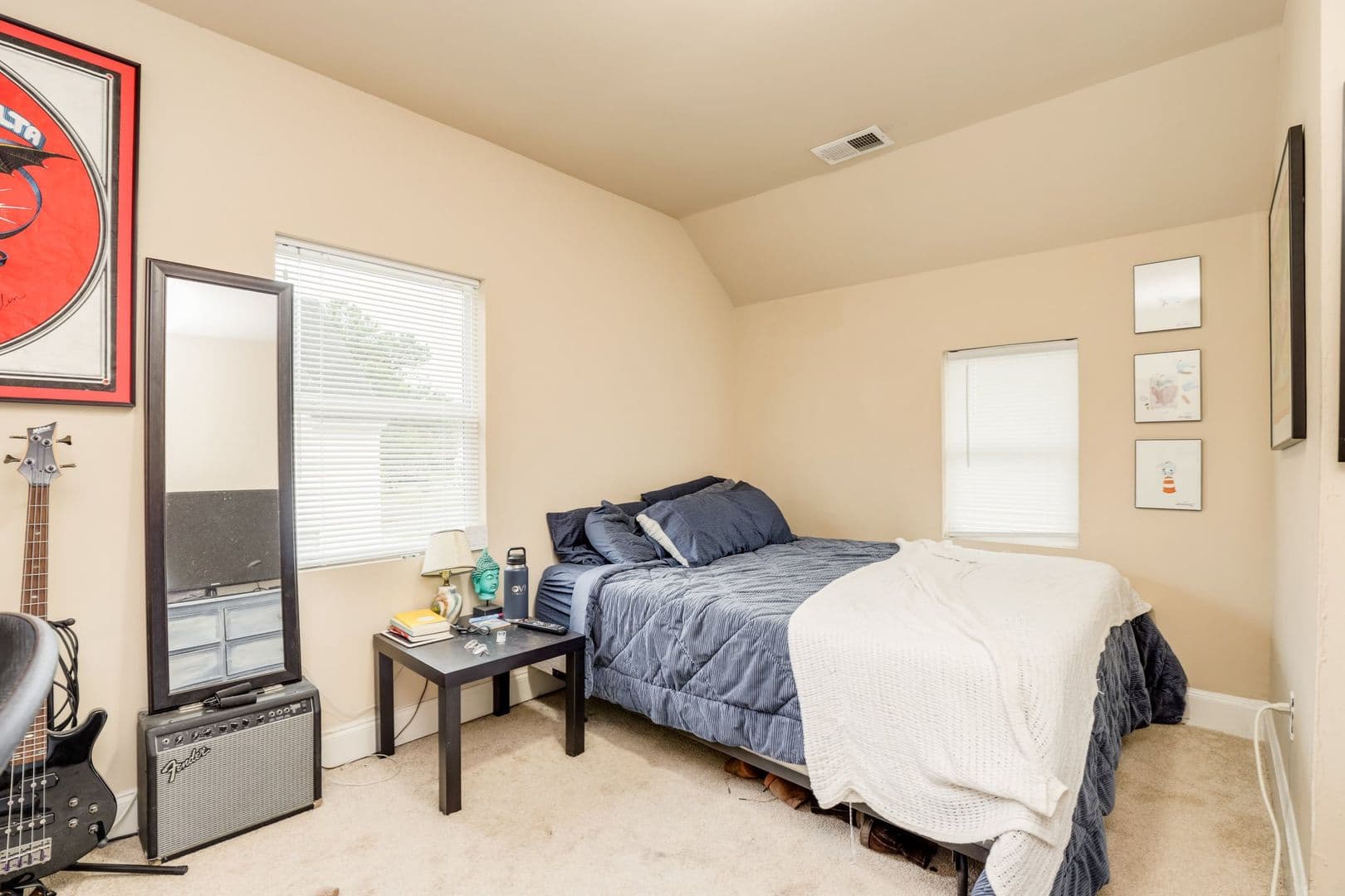 Portsmouth House: 23 Afton Pkwy