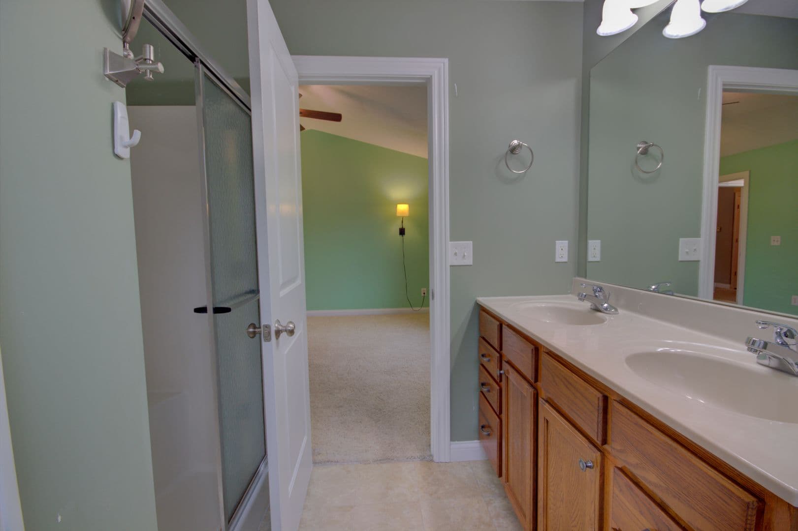 Davenport House: 2215 W 59th St