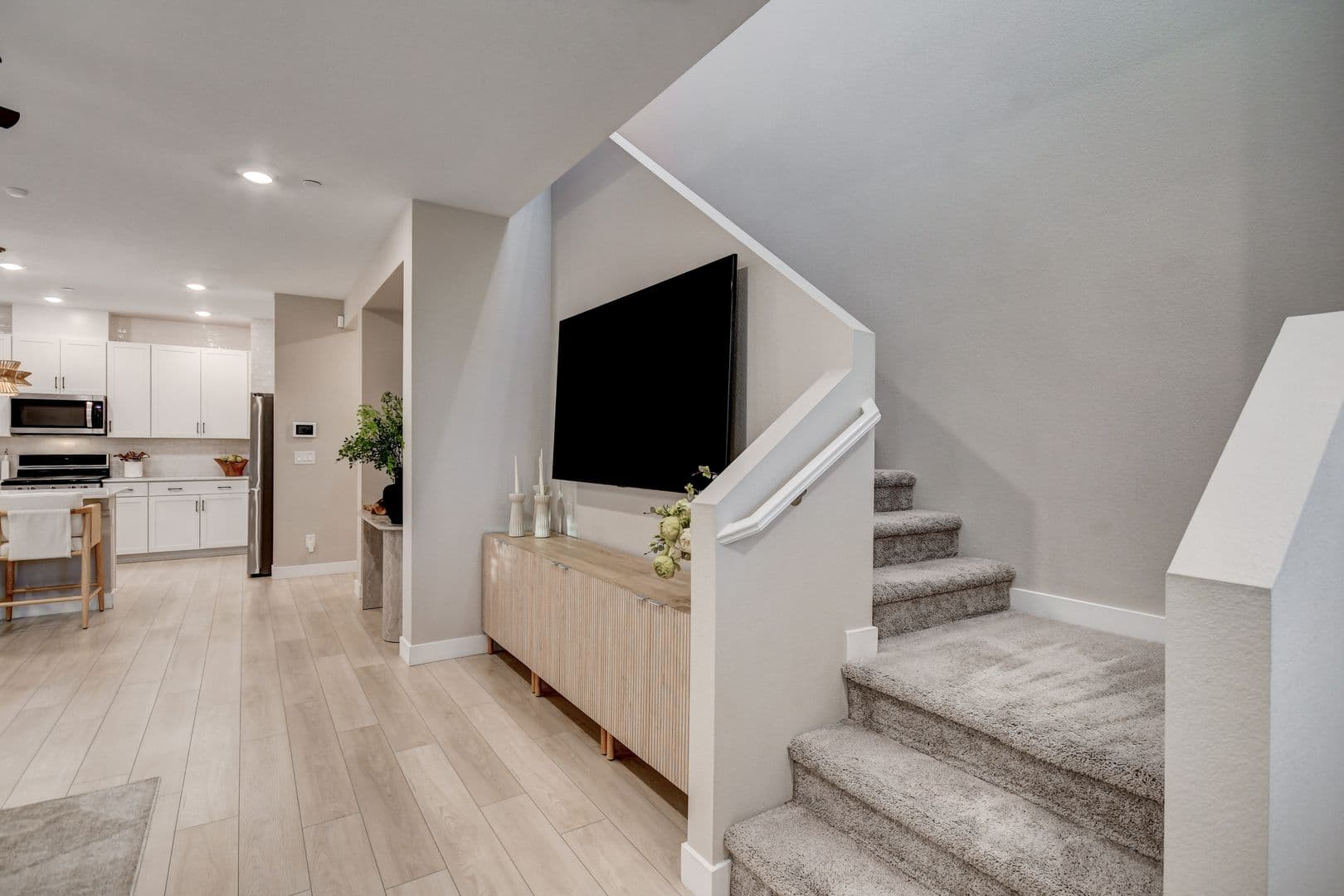 Henderson House: 3568 Anastagio Lane