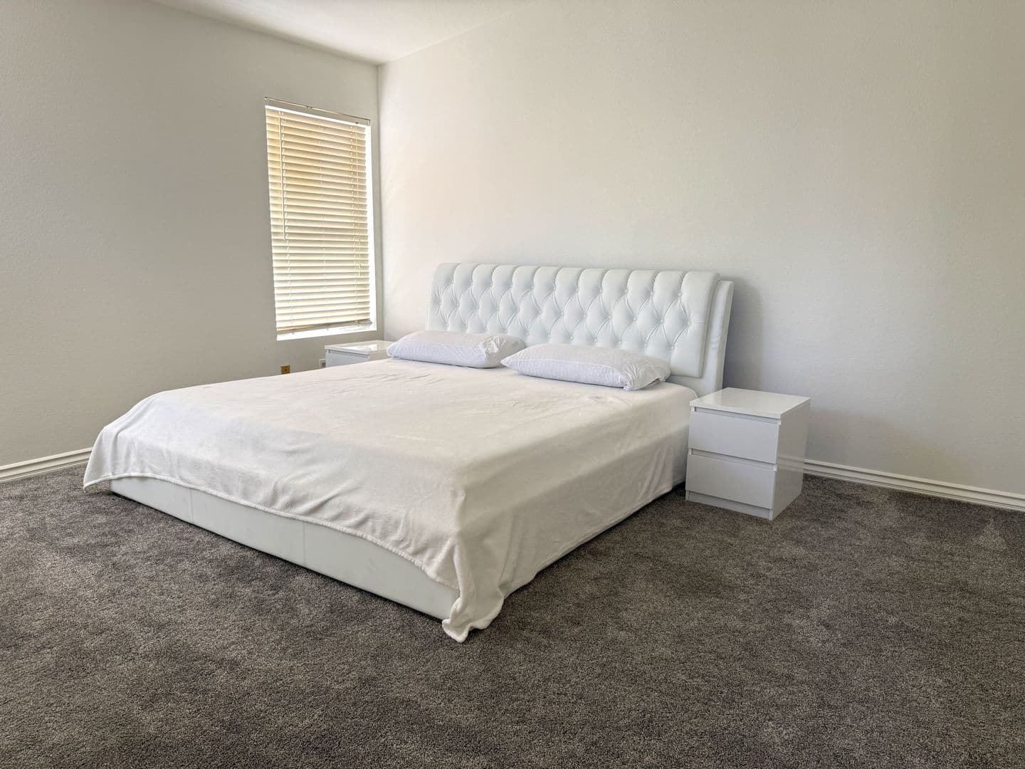 Las Vegas House: 433 Jubilation Drive
