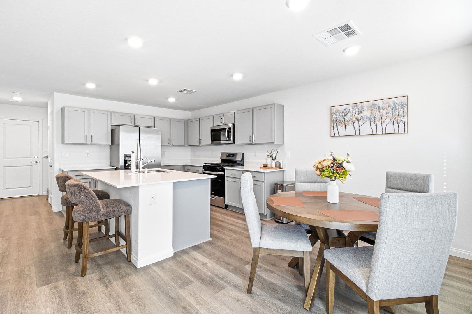 Las Vegas House: 3499 La Cura Ave