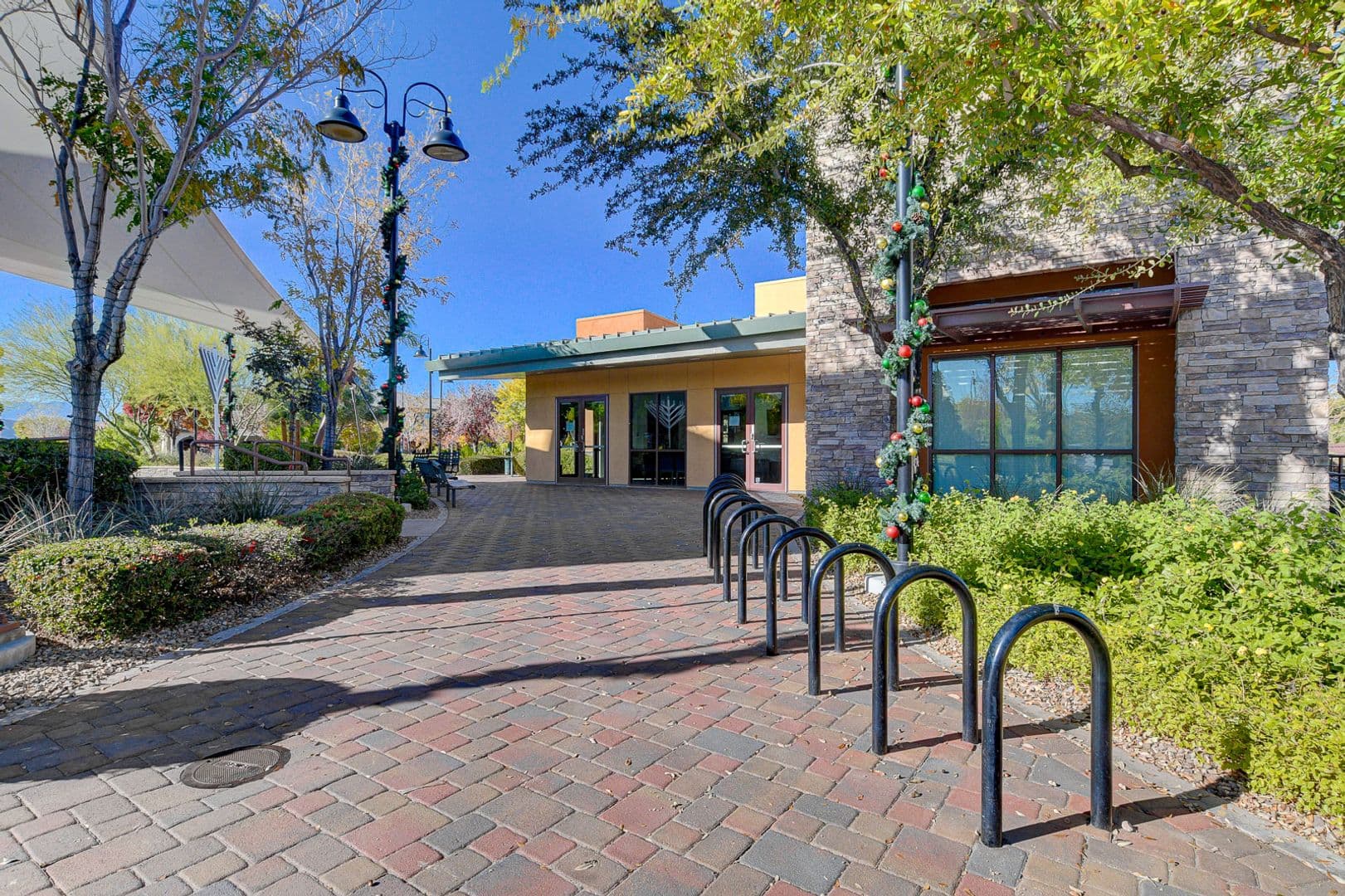Henderson House: 3568 Anastagio Lane