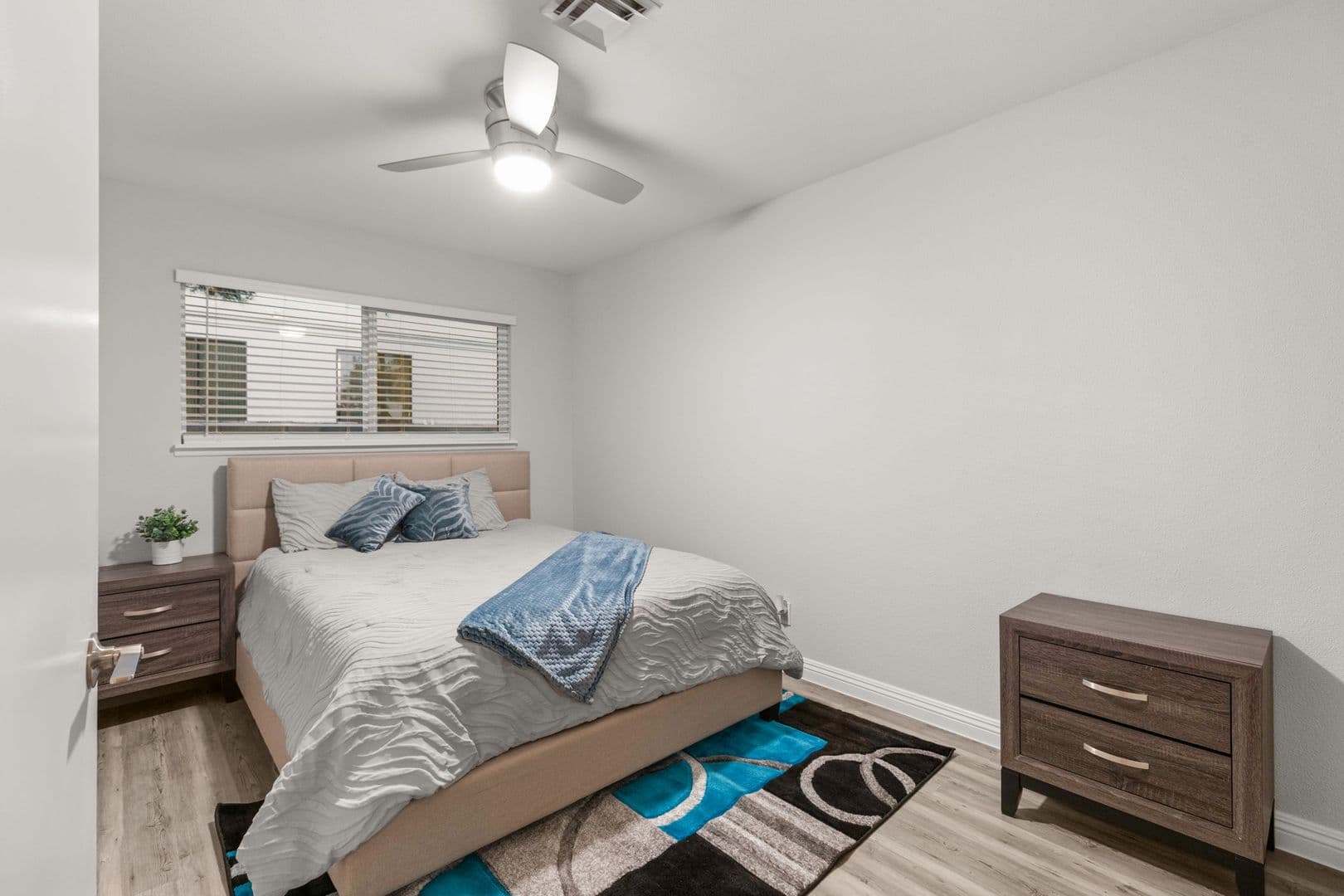 Las Vegas House: 615 S 10th St Unit C