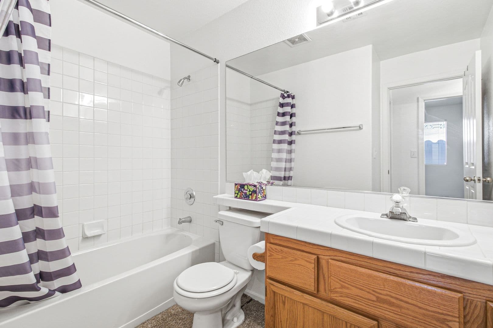 Las Vegas House: 3305 N Ariba St