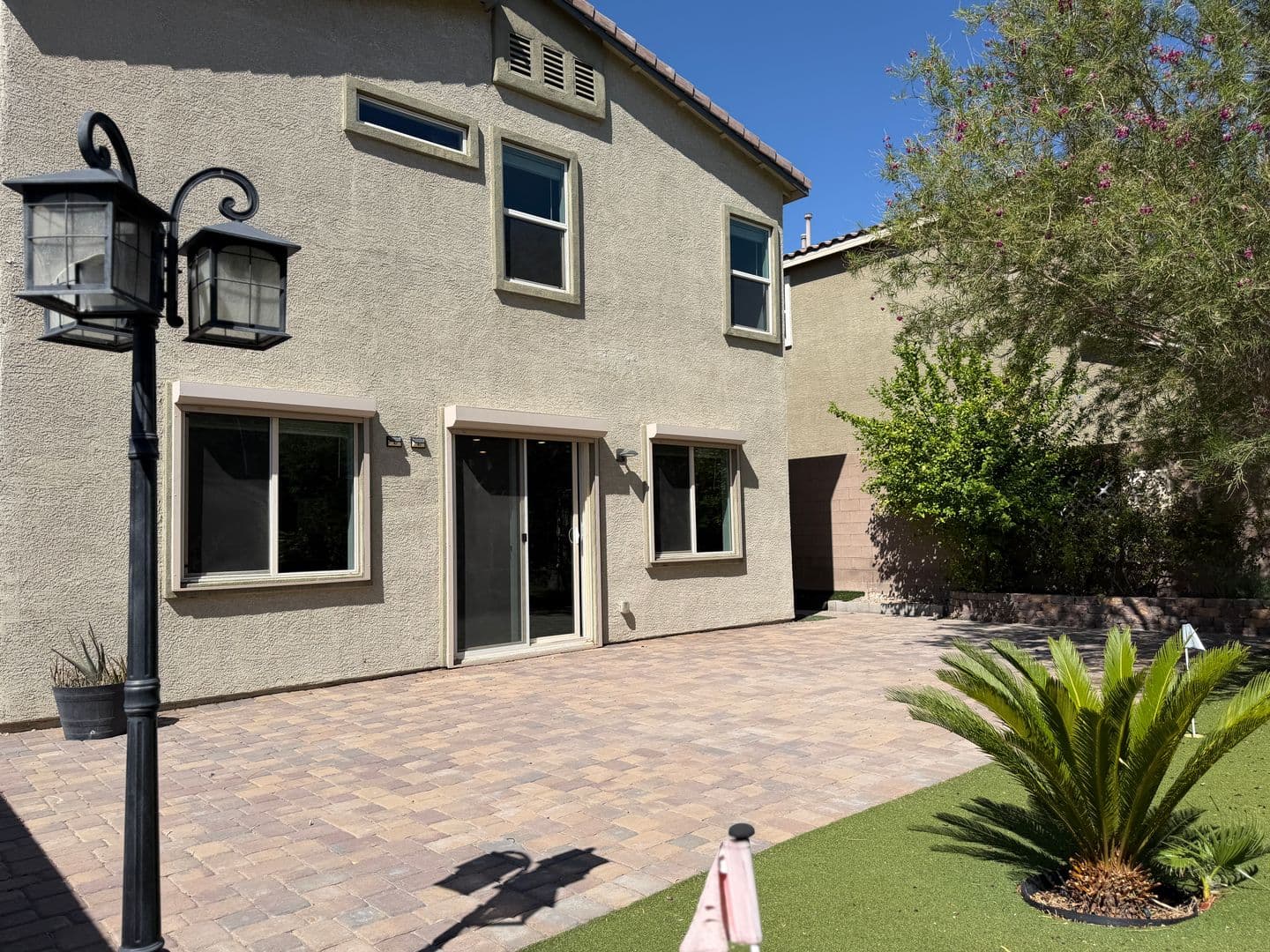 Las Vegas House: 2656 Duneville Street
