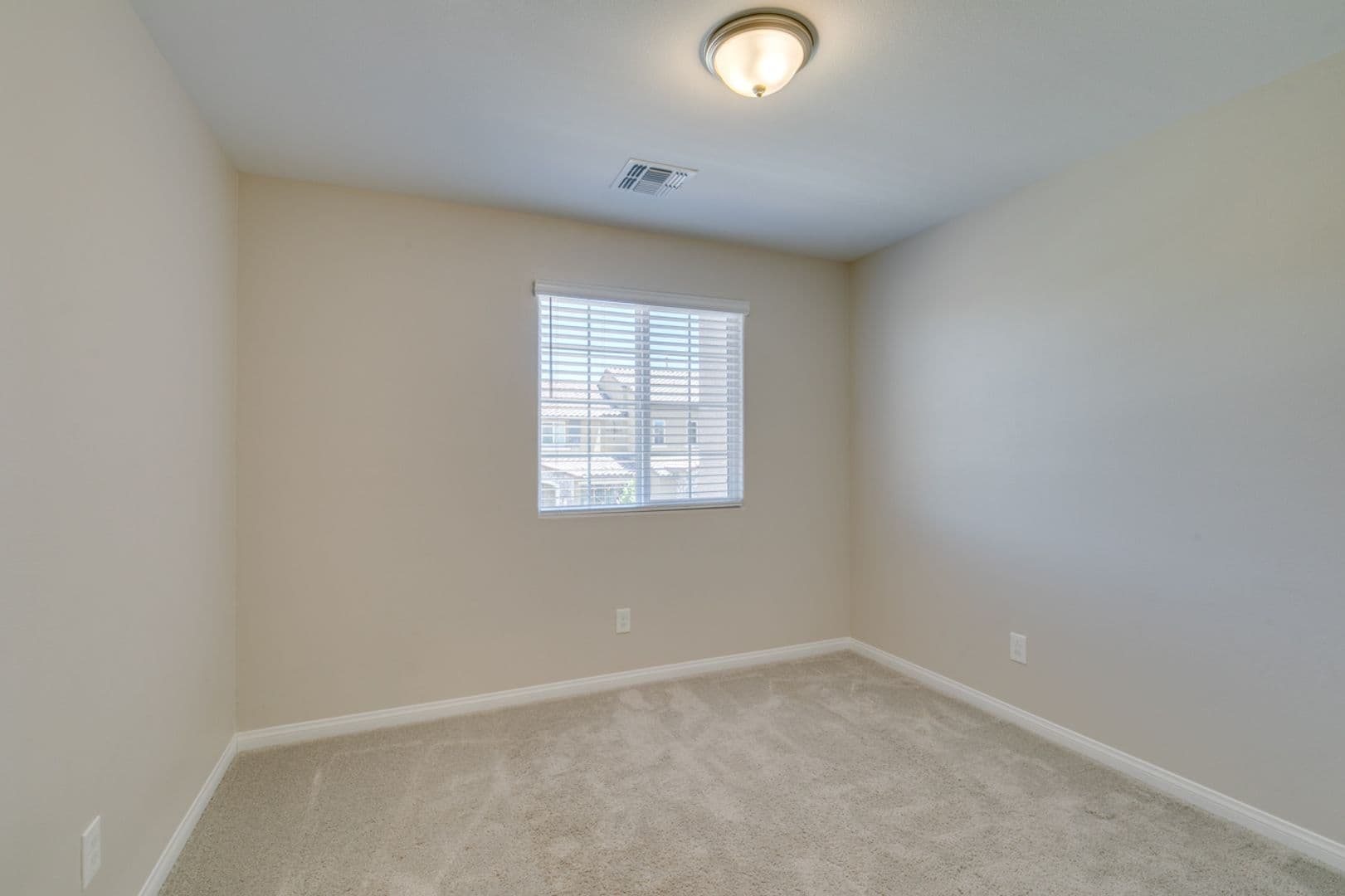 Henderson House: 2604 Ercolano St