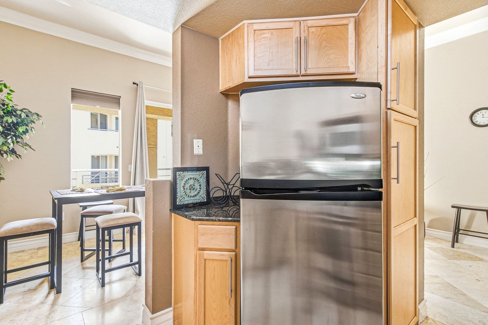 Las Vegas House: 210 E Flamingo Rd #330