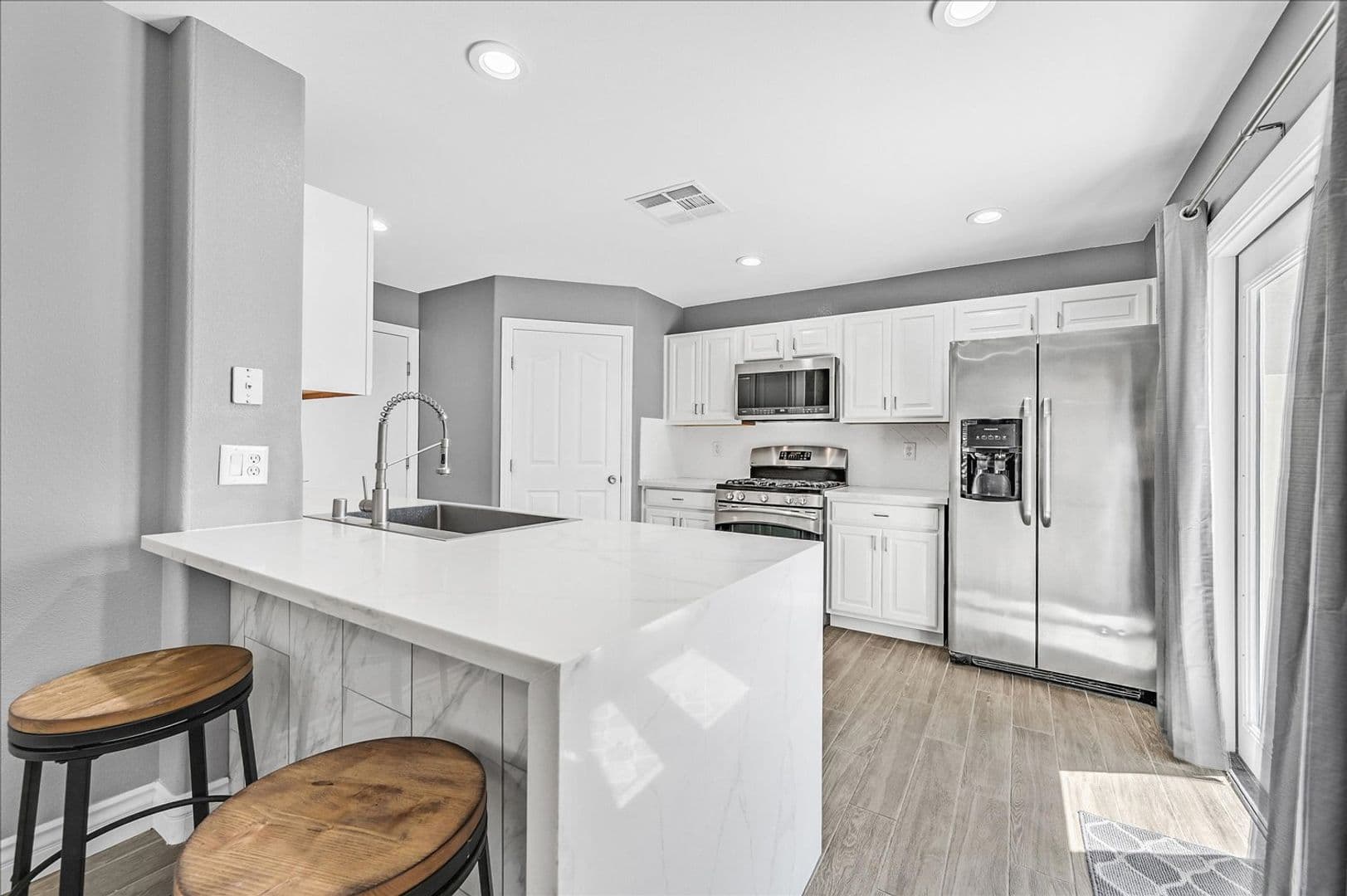 Las Vegas House: 1464 Amitola Ave